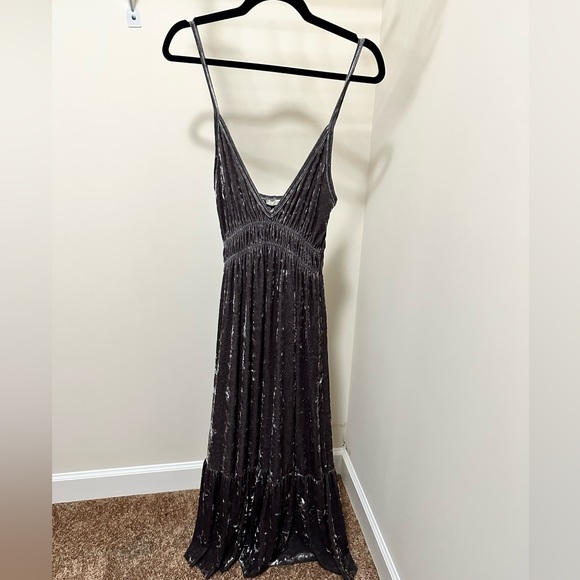 Zara Dresses & Skirts - Crushed Velvet Maxi Dress